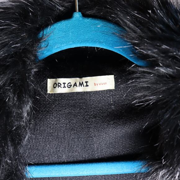 Origami by Vivien Black Faux Fur Trim Fringe Vest One Size - Picture 4 of 4